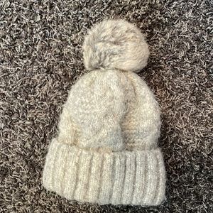 Grey small Pom Pom hat